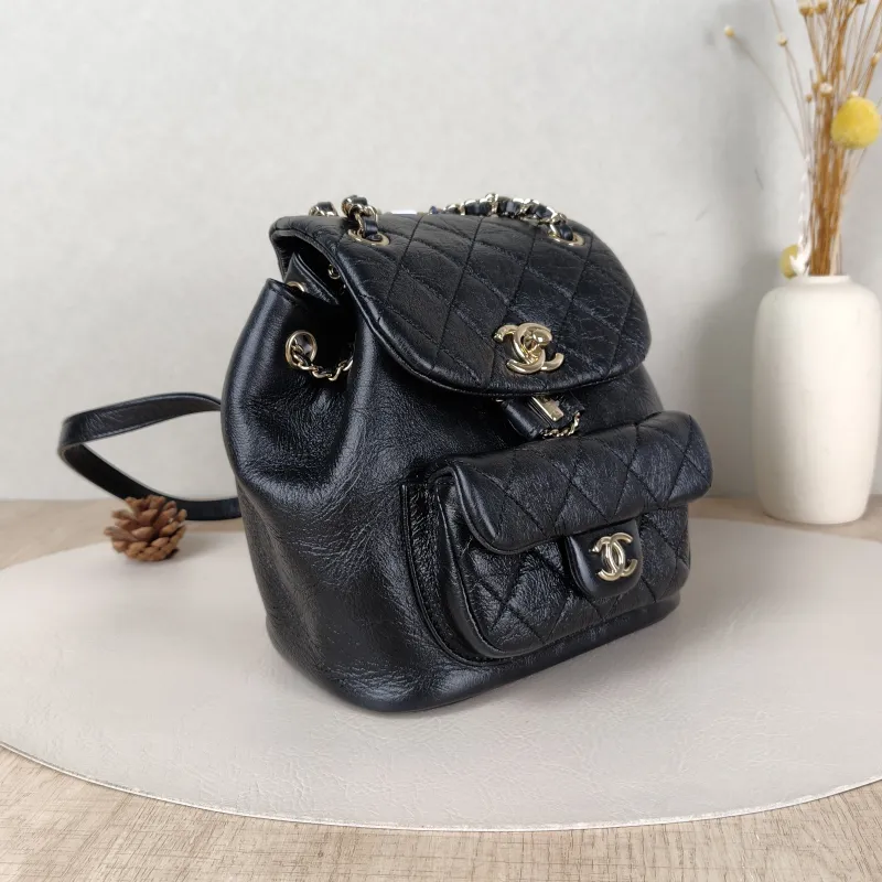 Chanel Backpack Duma Black Calfskin Small18 × 12 × 18.5 cm — cover view 2 of 5