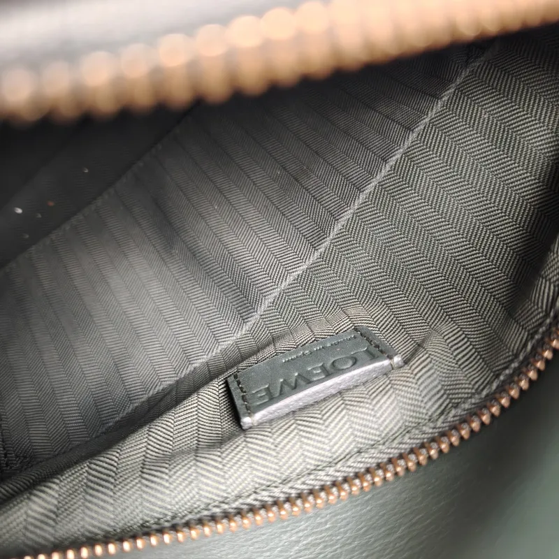 LOEWE Crossbody Bag Puzzle Green CC alfskin Small24 × 10.5 × 16.5 cm — detail view 3 of 13