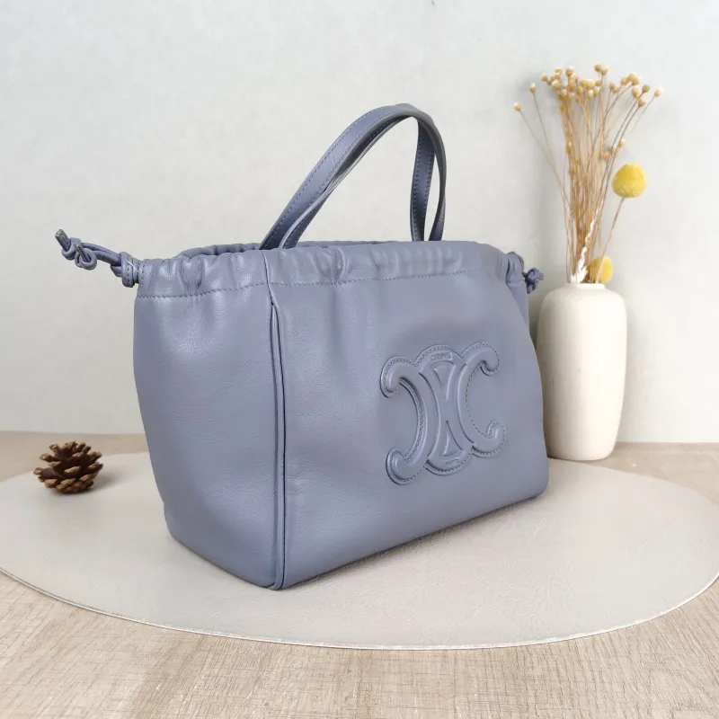 CELINE Top Handle Bag CABAS TRIOMPHE Calfskin Small 22 × 15 × 17 cm — cover view 2 of 5