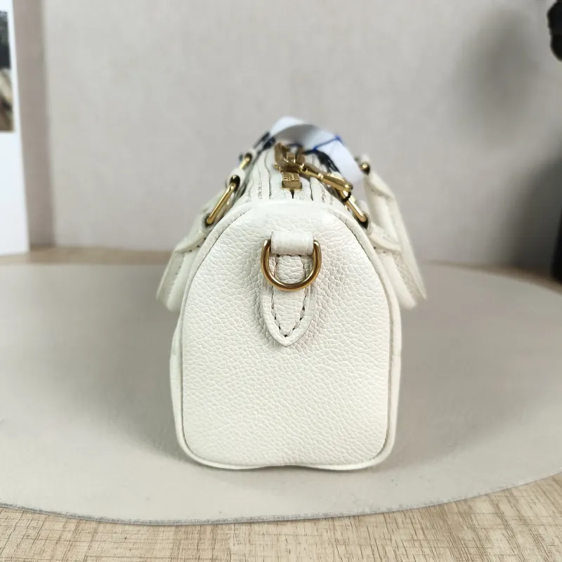 Louis Vuitton Crossbody Bag Speedy Nano White · Green Empreinte Embossed Calfskinnano16 × 7.5 × 10 cm — detail view 4 of 10