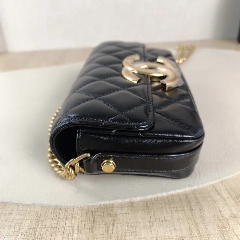 Chanel Crossbody Bag C Logo Crossbody Bag Black Lambskin One Size 17.5 × 4 × 9.5 cm — detail view 9 of 12