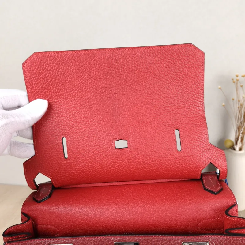 Hermès Crossbody Bag Jypsiere 28S5 Taurillon Clemence TC Calfskin Small28 × 12.5 × 23.5 cm — detail view 10 of 13