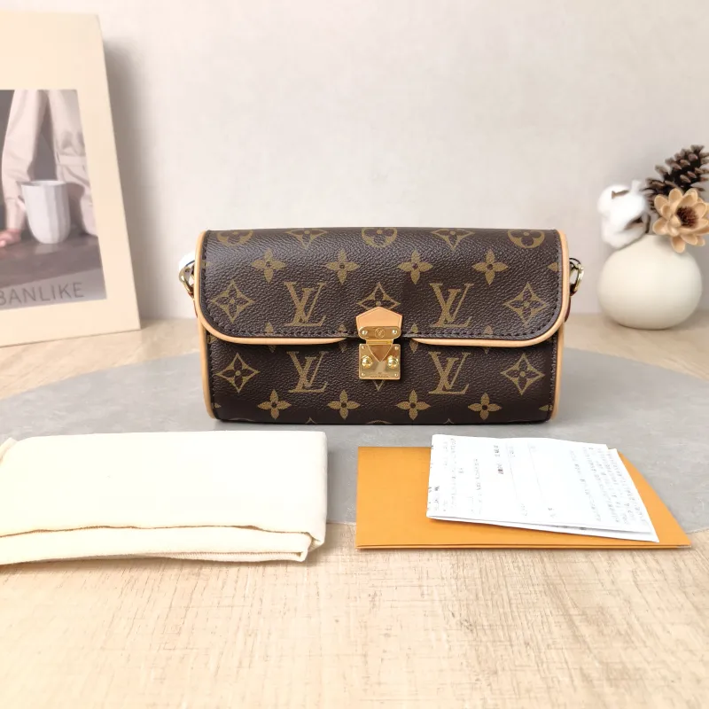 Louis Vuitton Crossbody Bag POCHETTE CAMILLE Monogram PVC 20.5 × 6 × 11 cm — cover view 4 of 6