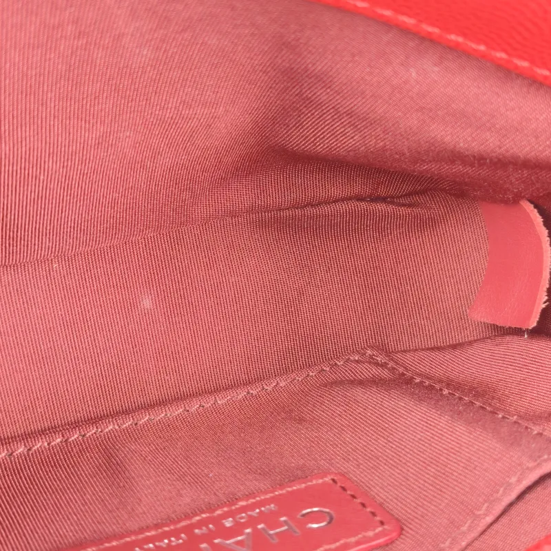 Chanel Crossbody Bagcf Collection Crossbody Bag Red Calfskinmini18 × 4 × 11.5 cm — detail view 13 of 13