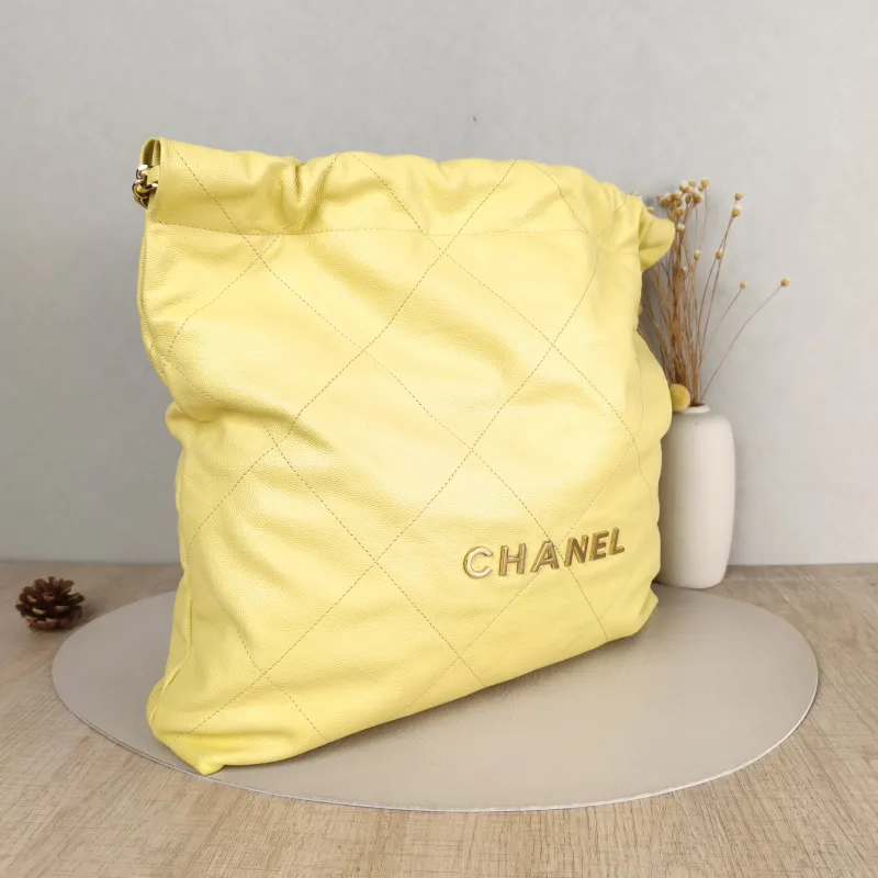 Chanel Shoulder Bag 22Bag Calfskin Medium 39 × 8 × 42 cm — cover view 3 of 5