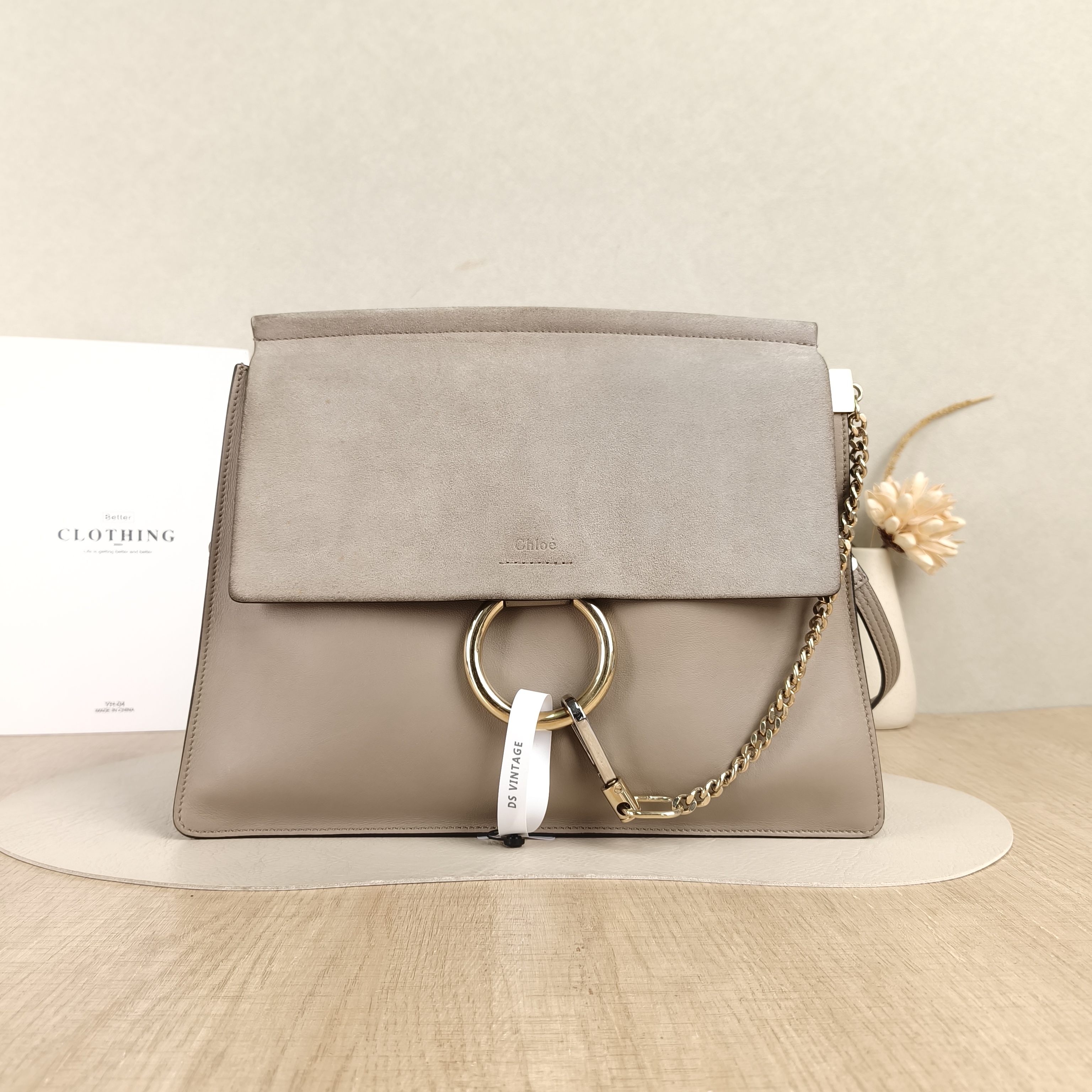 Chloé Shoulder Bagfaye Crossbody Bag Grey Suede Medium32 × 4 × 25 cm