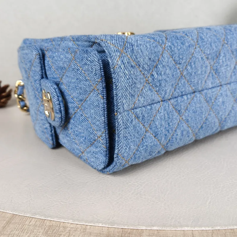 Chanel Crossbody Bag 25Bag Blue Mini 22 × 12.5 × 20 cm — detail view 10 of 12