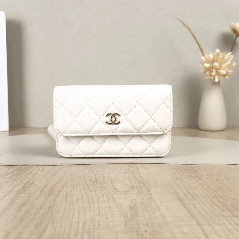 Chanel Crossbody Bagcf Collection Pearl Crossbody Bag White Calfskin One Size15 × 2 × 9 cm
