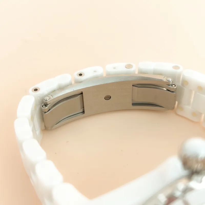 Chanel Watch · J12Collection Watch White One Size White 33mm — cover view 6 of 8