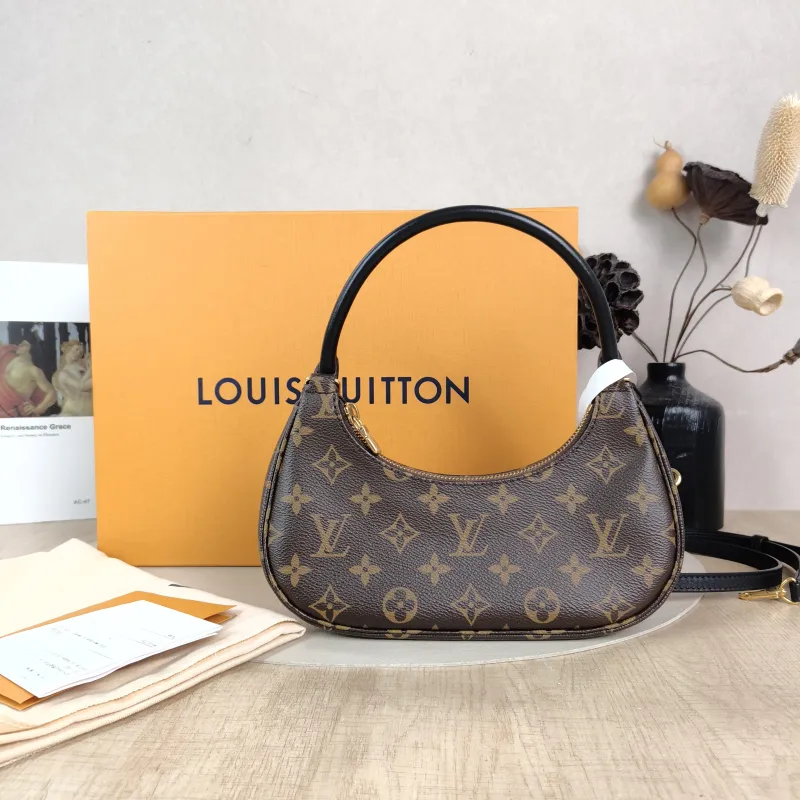 Louis Vuitton Shoulder Bag Catchy Monogram PVC Small 24 × 6 × 10 cm — cover view 2 of 6