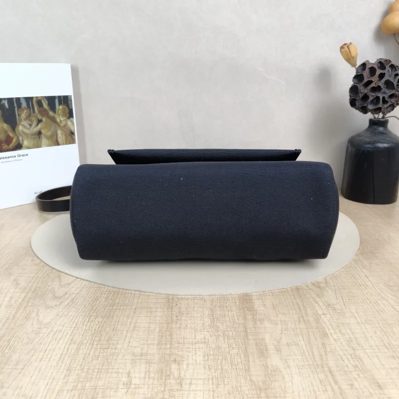 Hermès Shoulder Bag Herbag 31Black Canvas Canvas Berliner Medium31 × 10 × 25 cm — cover view 2 of 6