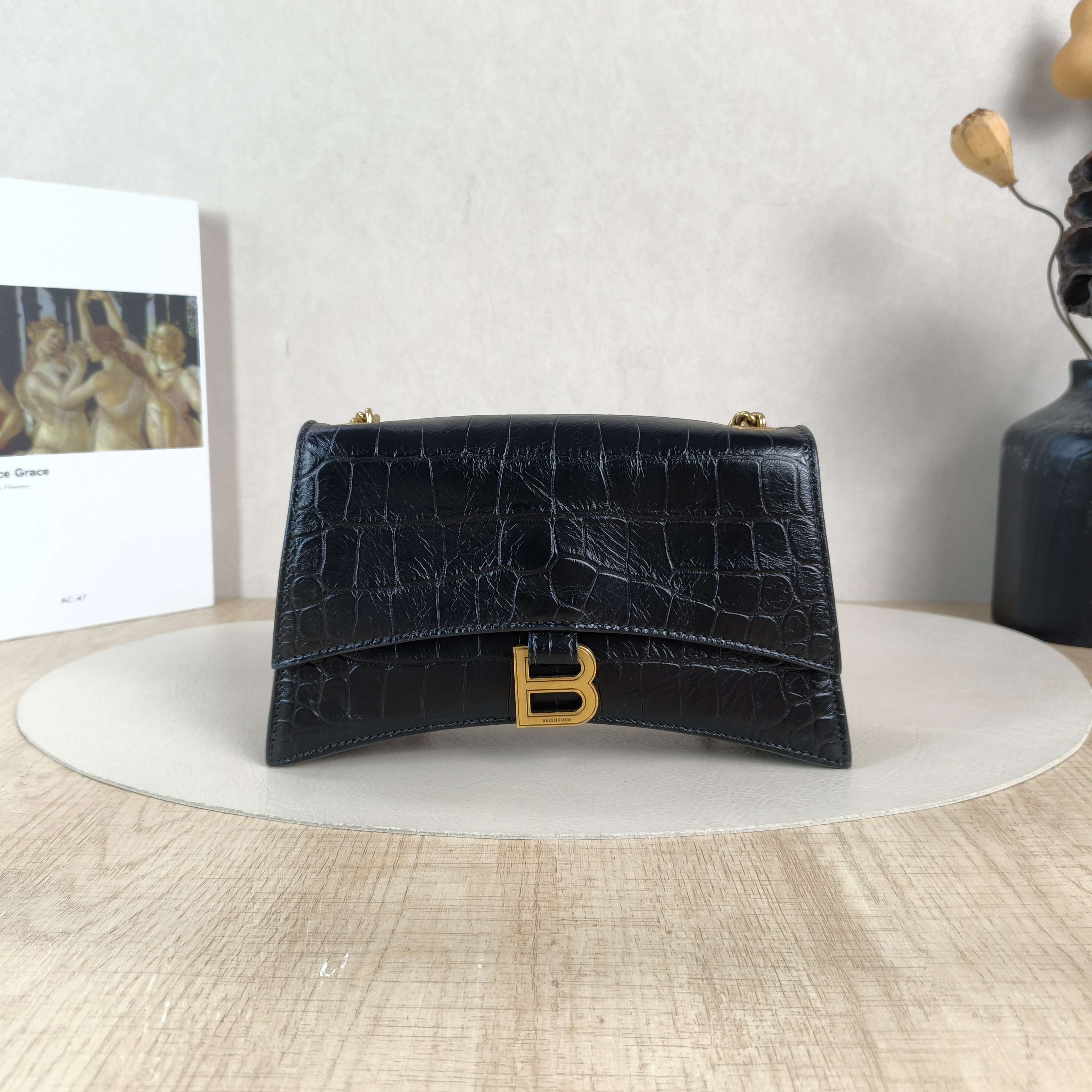 BALENCIAGA Crossbody Bag CRUSH Chain Bag Black Calfskinxs Small22 × 5 × 10 cm