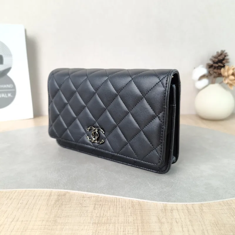 Chanel Crossbody Bag CF WOC Black Lambskin Mini 19.2 × 3.5 × 12.3 cm — cover view 3 of 5