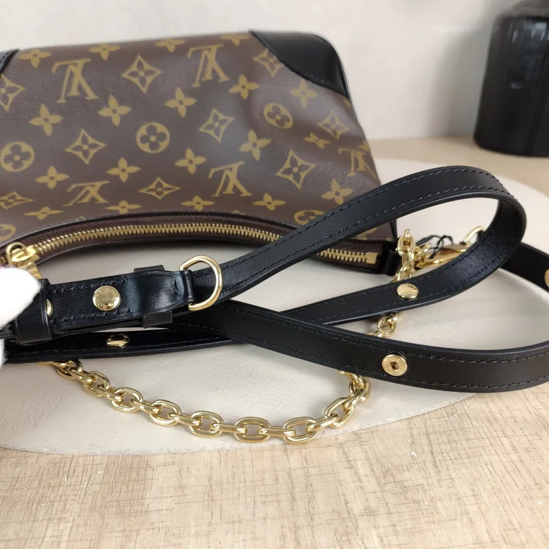 Louis Vuitton Crossbody Bag Boulogne PVC Small 26 × 9.5 × 16 cm — detail view 3 of 9