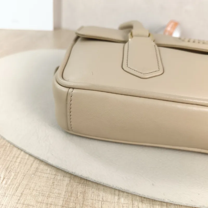 Miumiu Shoulder Bag Shoulder Bag Taupe Calfskin 24 × 5 × 13 cm — detail view 5 of 11