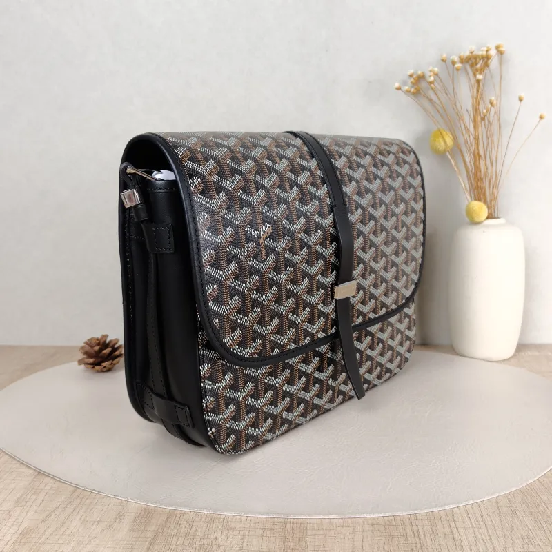 GOYARD Crossbody Bag BELVEDERE Messenger Bag Black Monogram PVC Medium 29 × 9 × 23 cm — cover view 4 of 5