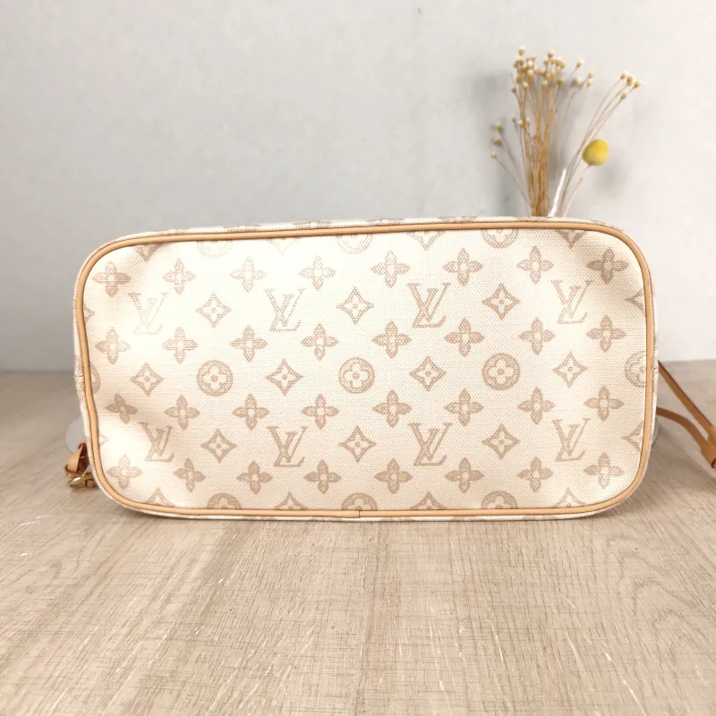 Louis Vuitton Shoulder Bag Neverfull PVC Medium 31 × 14 × 28 cm — cover view 2 of 5