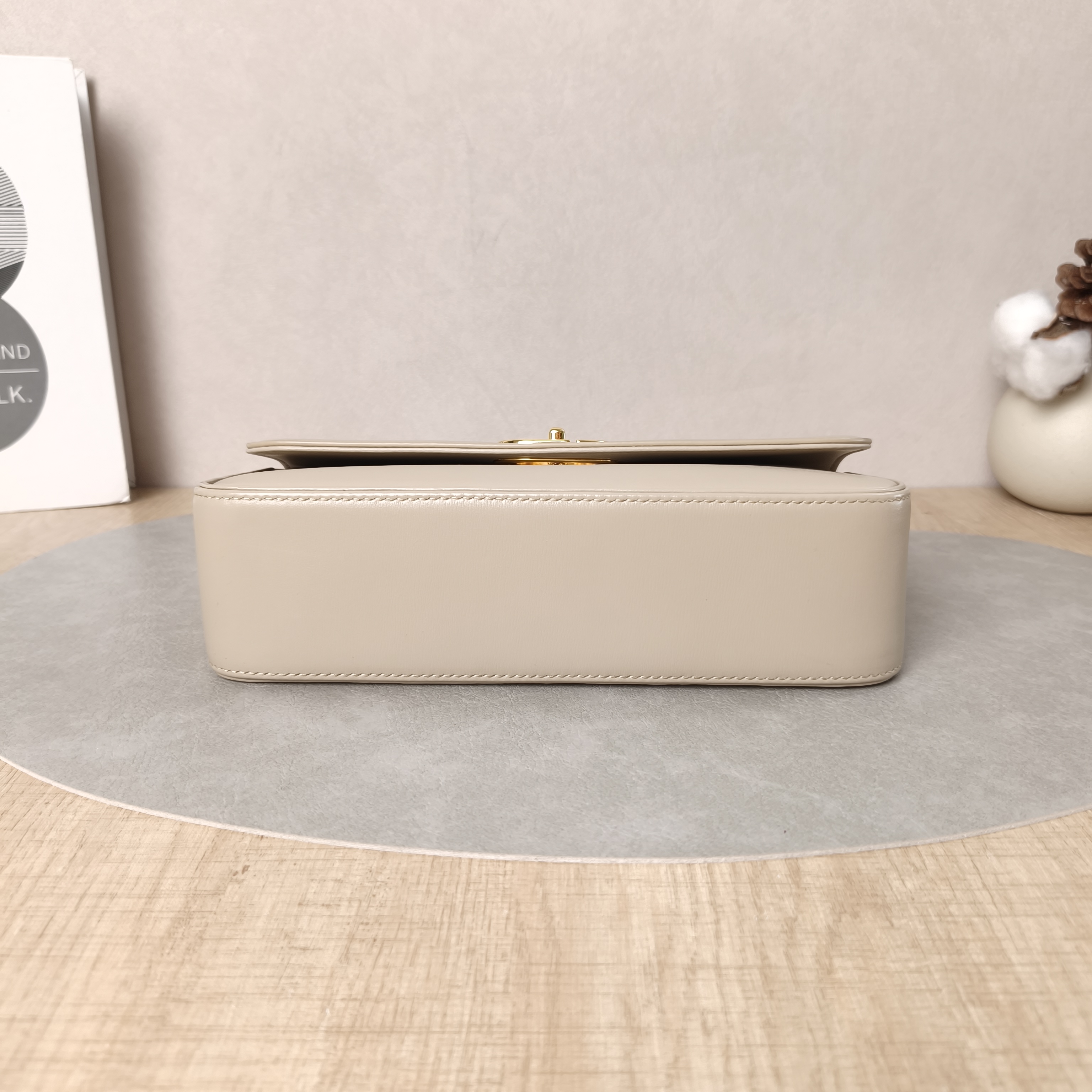 DIOR Crossbody Bag30Montaigne 30 Avenue Grey Calfskin Small23 × 6.5 × 13 cm — cover view 4 of 5