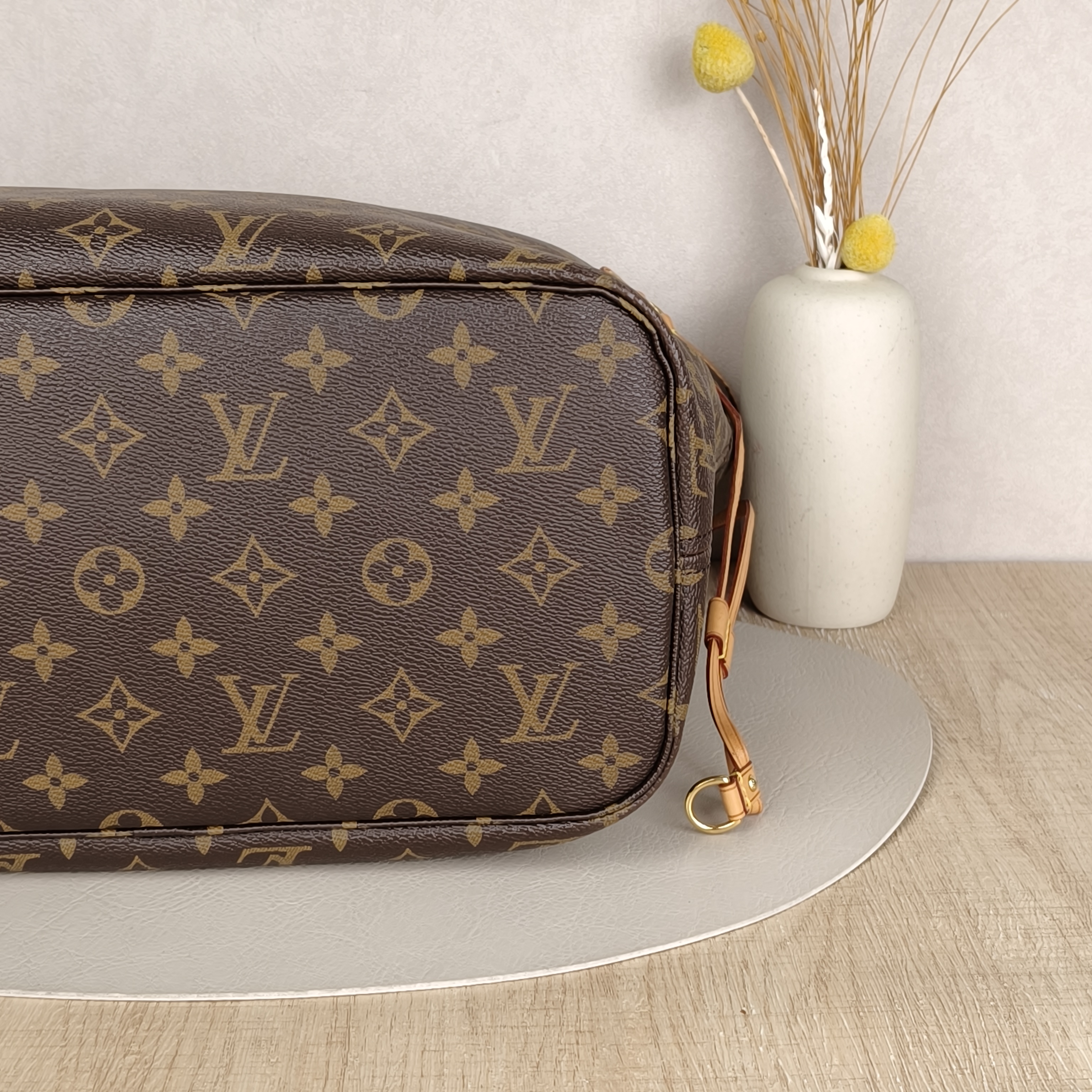 Louis Vuitton Shoulder Bag Neverfull Monogram PVC Medium31 × 14 × 28 cm — cover view 4 of 8