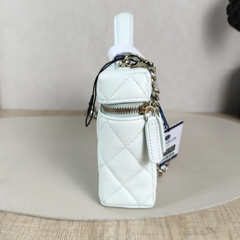 Chanel Crossbody Bag lp Box Bag Top Handle Crossbody Bag Grained Calfskin One Size 19.5 × 5 × 17 cm Conditioned — detail view 8 of 13