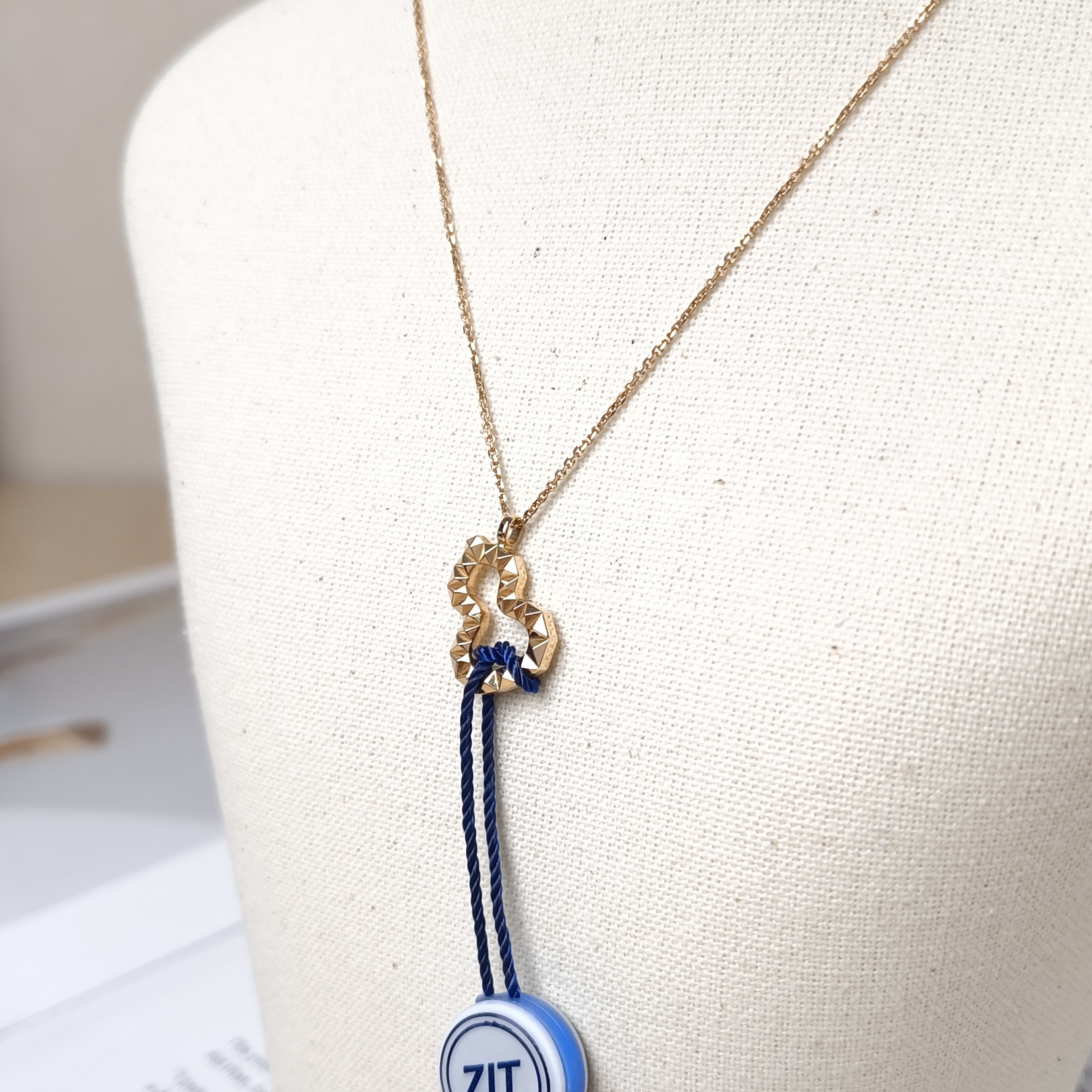 Qeelin Necklace Wulu Collection Necklace Gold18KR ose Gold15㎜ 42㎝ — cover view 2 of 12