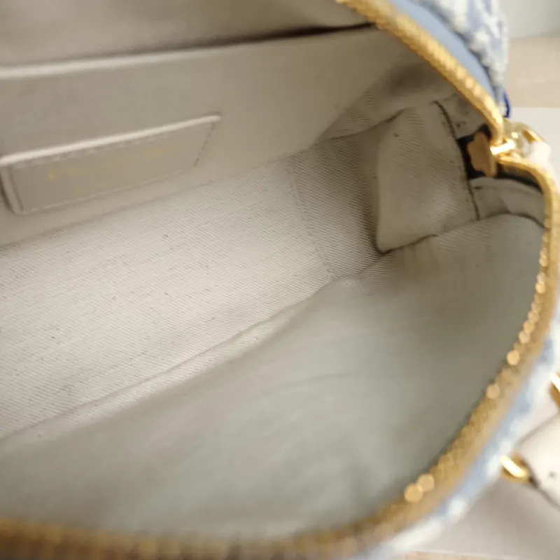 DIOR Top Handle Bag D-Vibe East-West Bowling Bag Blue mini20.5 × 7 × 12 cm — detail view 6 of 11