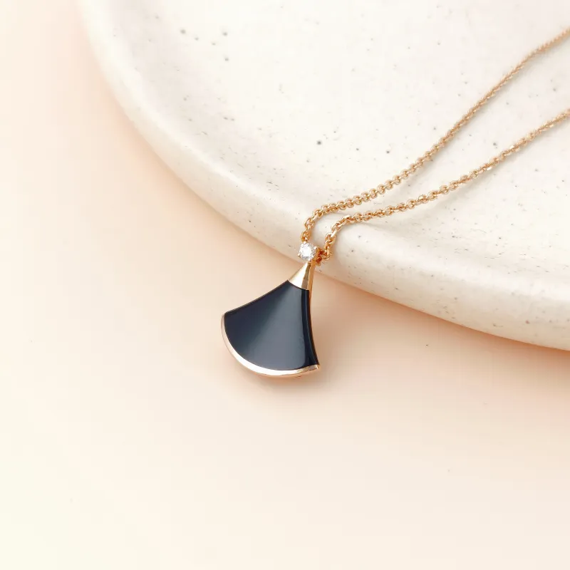 Bvlgari Necklace DIVAS’ DREAM Collection Diamond18KR ose Gold Small 43cm — cover view 7 of 9