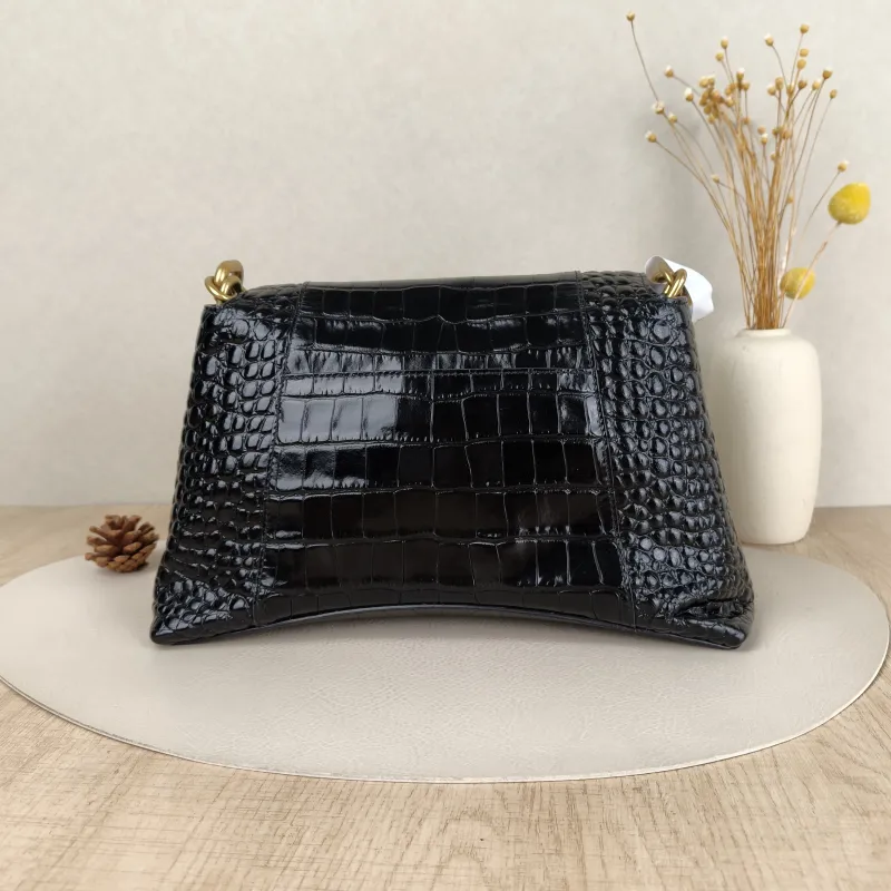 BALENCIAGA Shoulder Bag DOWNTOWN Black Calfskin Small30 × 10 × 17.5 cm — cover view 2 of 5