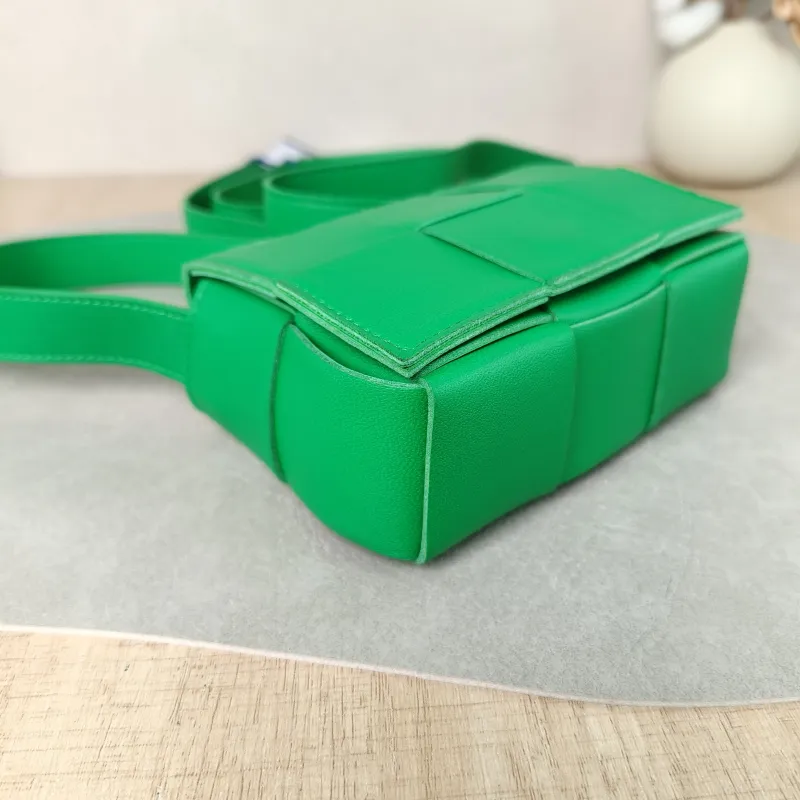 Bottega Veneta Crossbody Bag Cassette Woven Green Lambskin Mini 12 × 4 × 9 cm — detail view 7 of 10