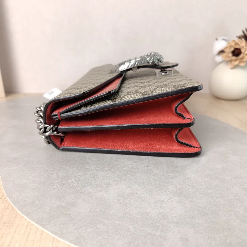 GUCCI Crossbody Bag Dionysus Red PVC Medium 28 × 9 × 17 cm — detail view 12 of 13