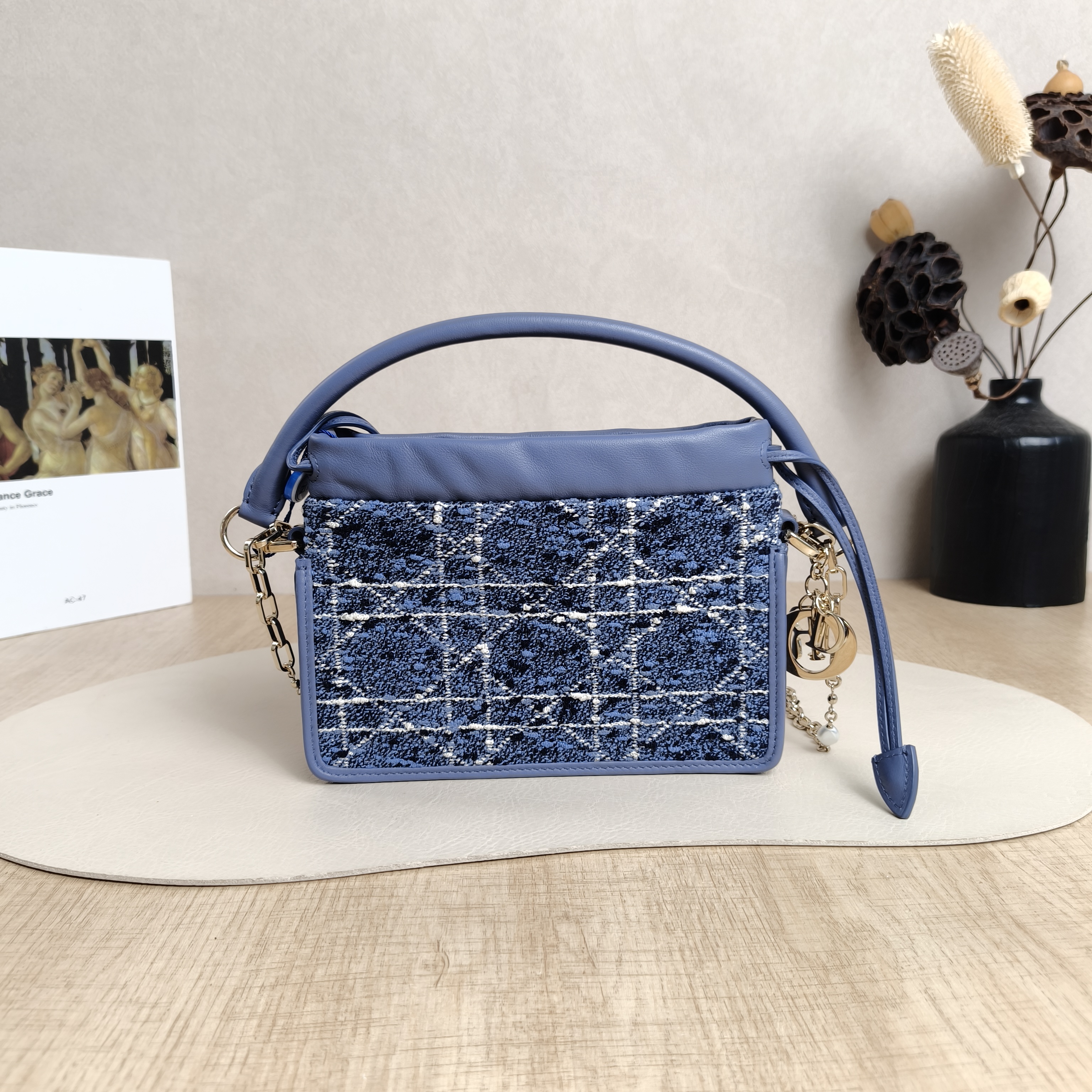 DIOR Shoulder Bag Shoulder Bag Blue Calfskin19 × 4 × 14 cm
