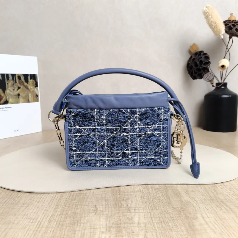 DIOR Shoulder Bag Shoulder Bag Blue Calfskin19 × 4 × 14 cm
