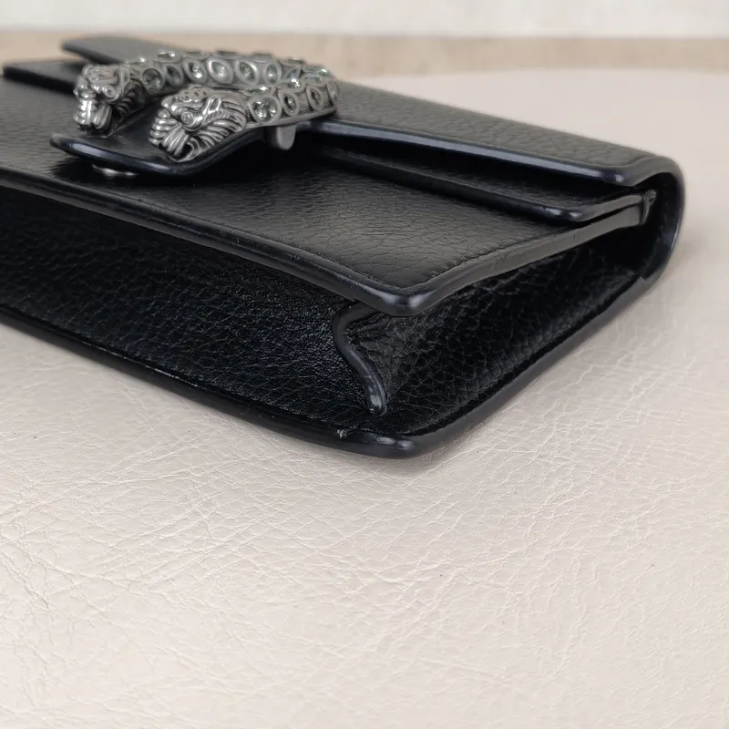GUCCI Crossbody Bag Dionysus Black Calfskin Mini 16.5 × 4.5 × 10 cm — detail view 4 of 13