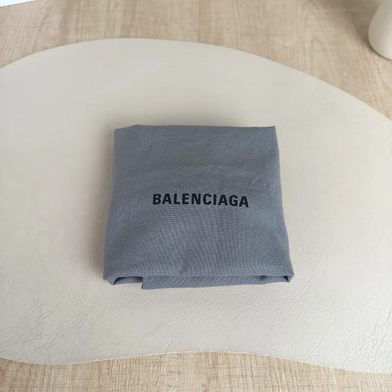 BALENCIAGA Crossbody Bag Classic City Silver Lambskin Mini 24 × 10 × 16 cm — detail view 10 of 12