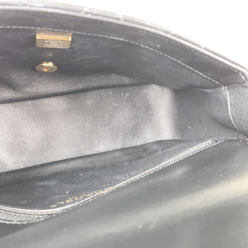 Chanel Crossbody Bag 23a Black SL ambskin Medium 25 × 10 × 16 cm — detail view 10 of 14