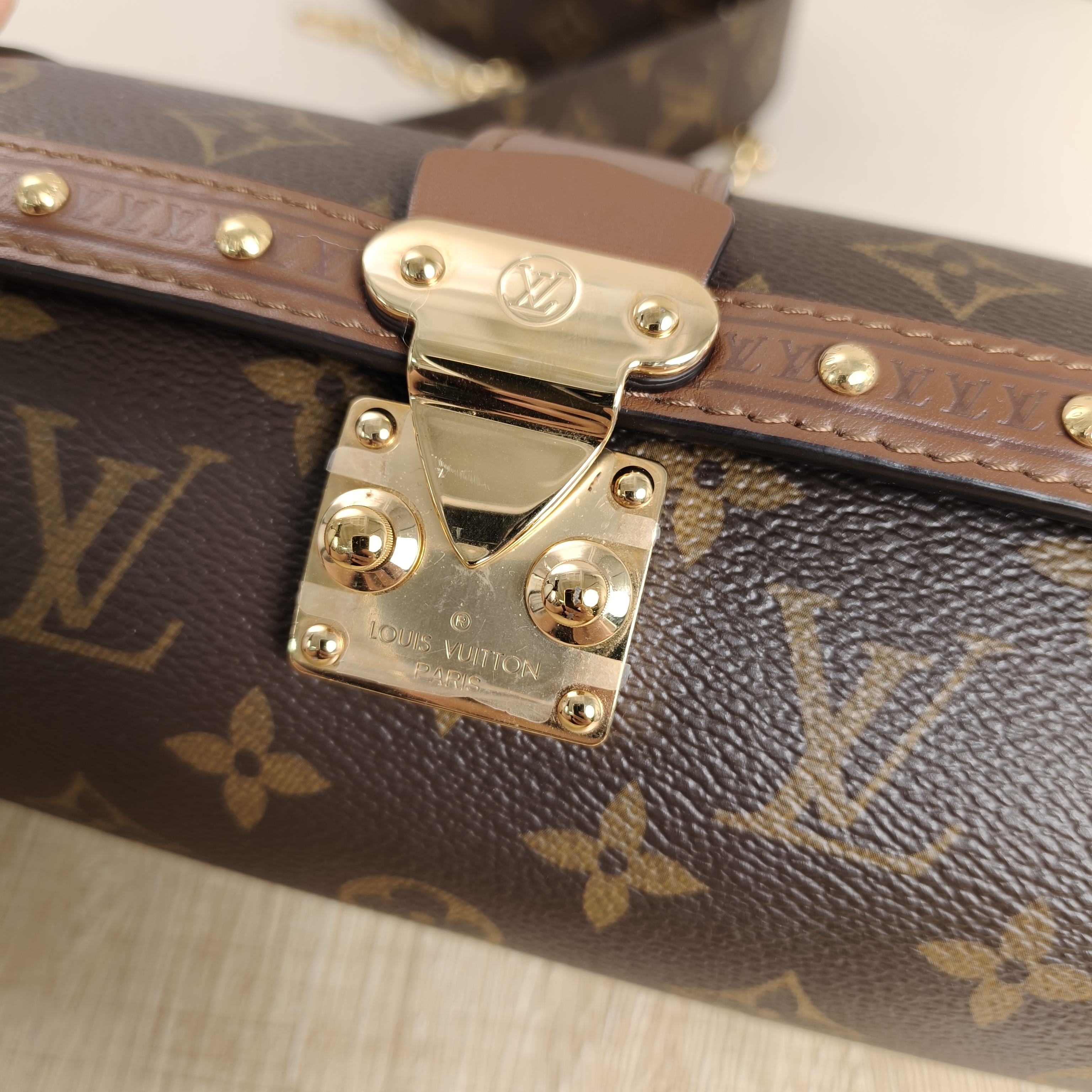 Louis Vuitton Crossbody Bag Papillon Trunk Monogram PVC Small19 × 9 × 9 cm — cover view 8 of 10