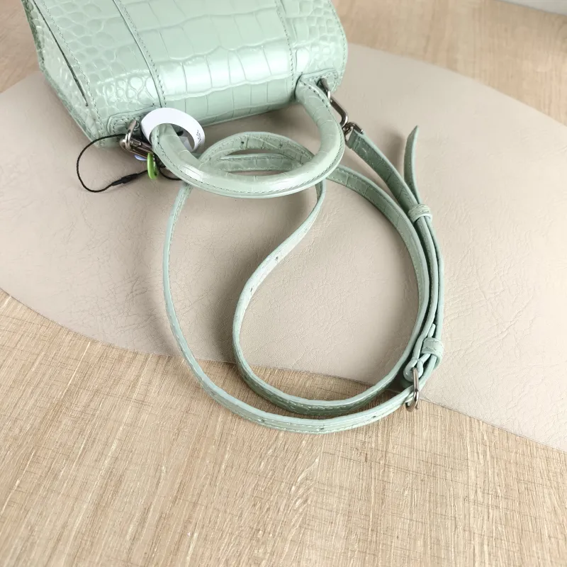 BALENCIAGA Crossbody Bag Hourglass Hourglass Bag Green Calfskin Mini 19 × 5 × 12 cm — detail view 1 of 11