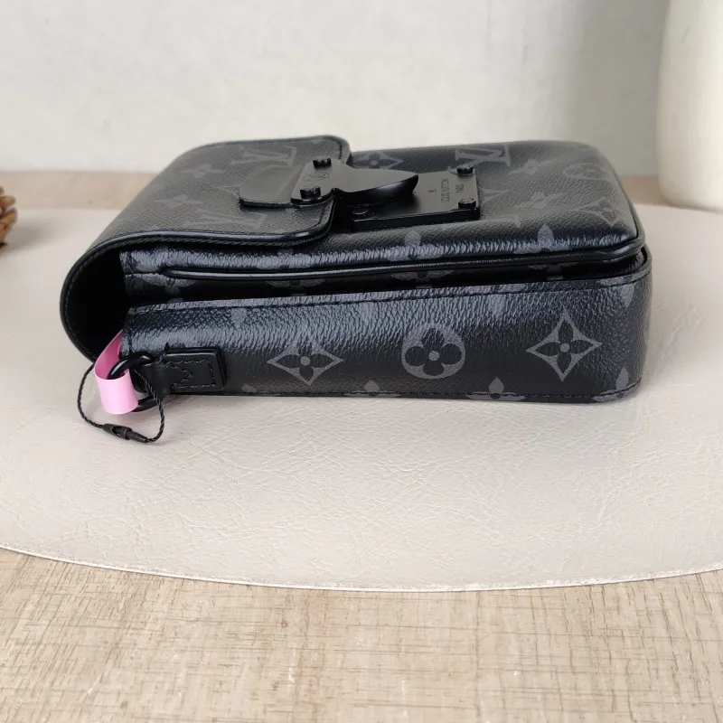 Louis Vuitton Crossbody Bag S-Lock Vertical Box Monogram PV Cmini12 × 7 × 19 cm — detail view 3 of 11