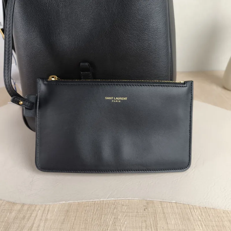 SAINT LAURENT Crossbody Bag LE 5 À 7 Hobo Inner Pouch Black Calfskin Small 22.5 × 8.5 × 23 cm — detail view 7 of 10
