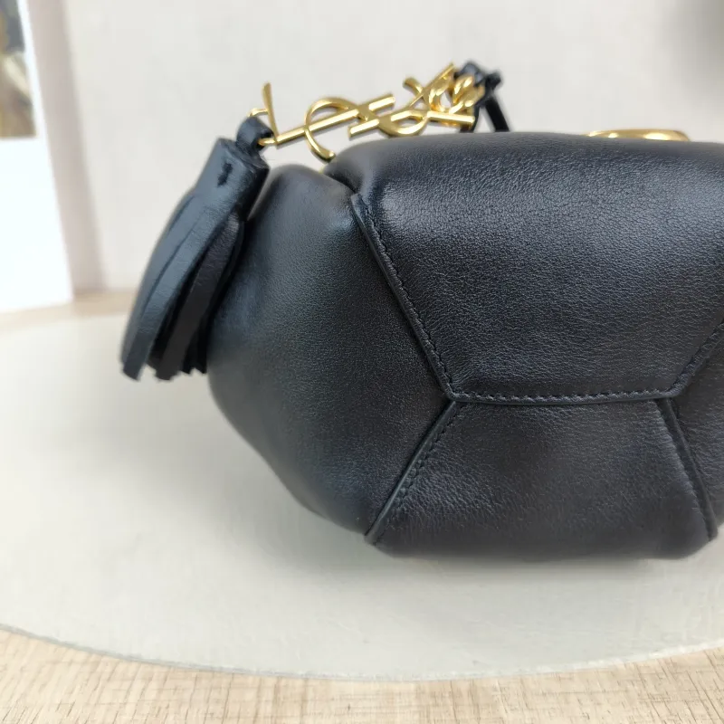SAINT LAURENT Shoulder Bag Bucket Bag Black Calfskin One Size9 × 8 × 15 cm — detail view 7 of 10
