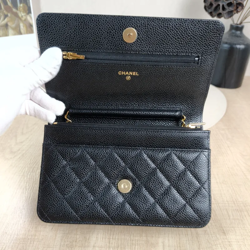 Chanel Crossbody Bag Classic Flap WOC CF WOCWOC Bag Black Grained Calfskin Mini 19.2 × 3.5 × 12.3 cm — detail view 13 of 14