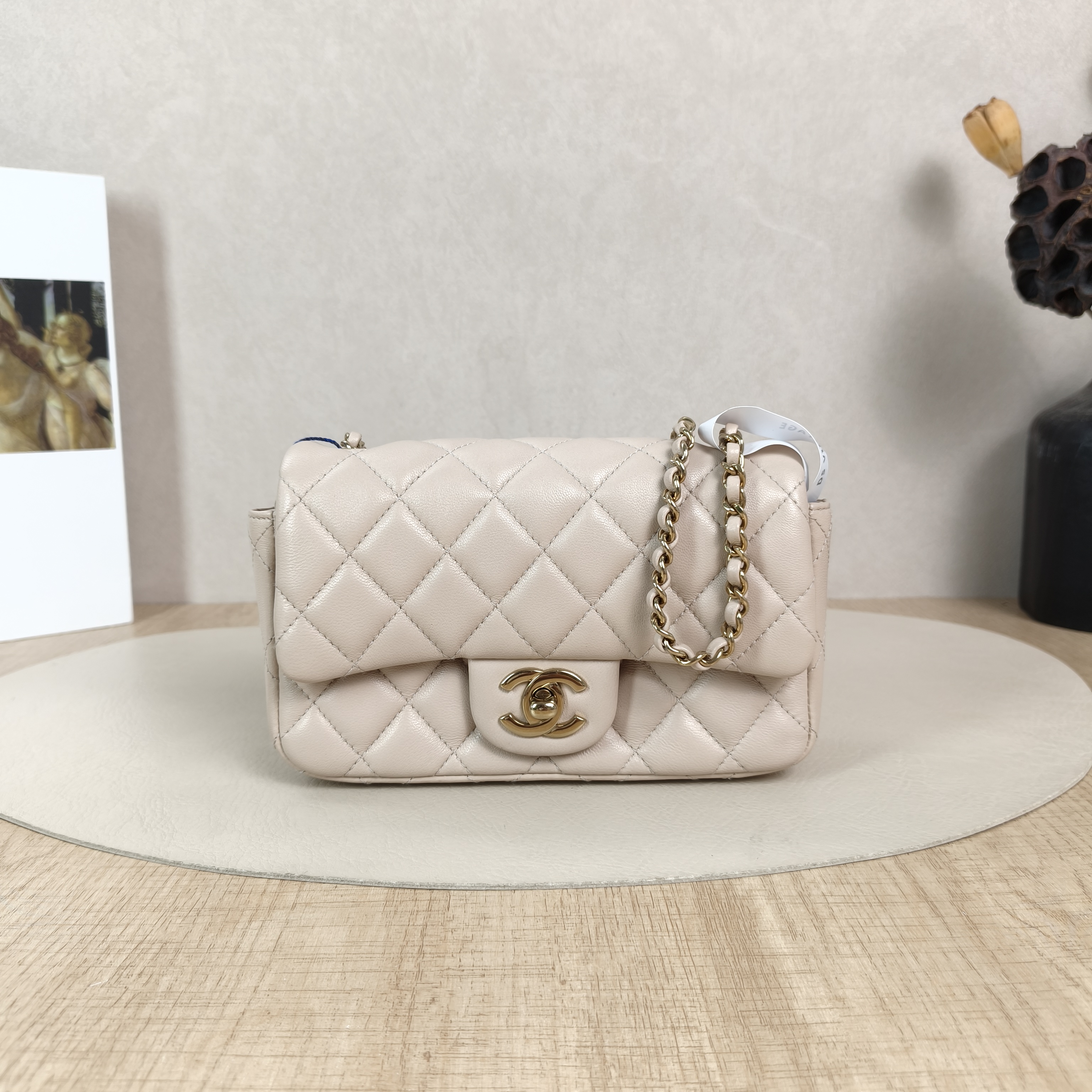 Chanel Crossbody Bag Classic Flap Large Mini CF Mini Collection Crossbody Bag Pink Lambskinmini18 × 5 × 12 cm