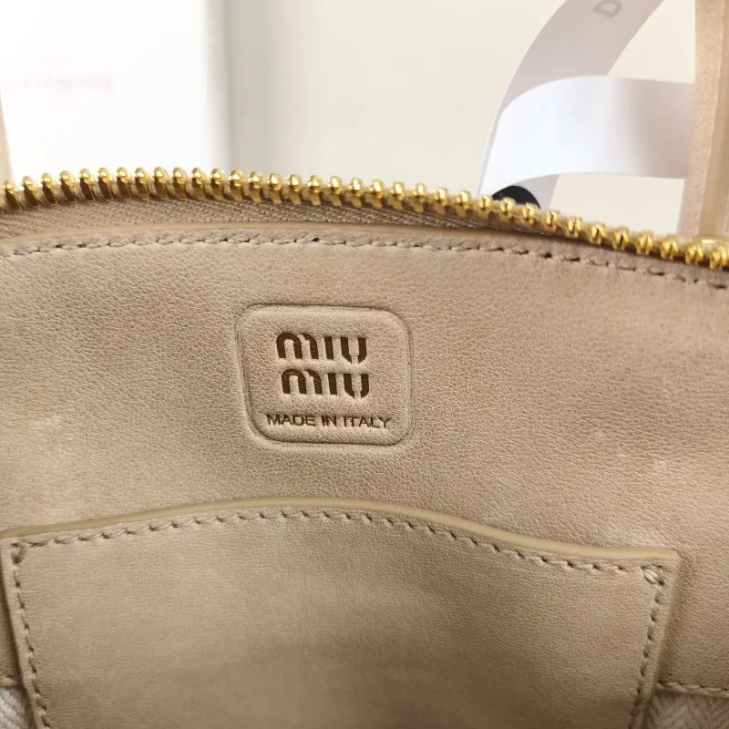 Miumiu Top Handle Bag Aventure Top Handle Bag Lambskin One Size 21 × 8 × 13.2 cm — detail view 9 of 11