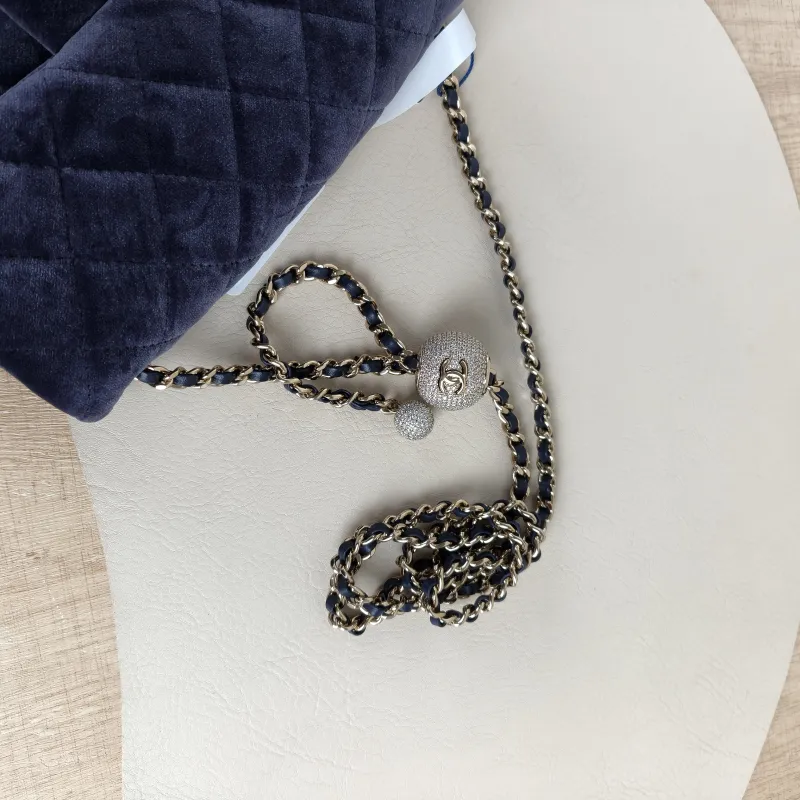 Chanel Crossbody Bag Classic Flap Large Mini CF Mini Blue Velvet mini 20 × 6 × 12 cm — detail view 9 of 13