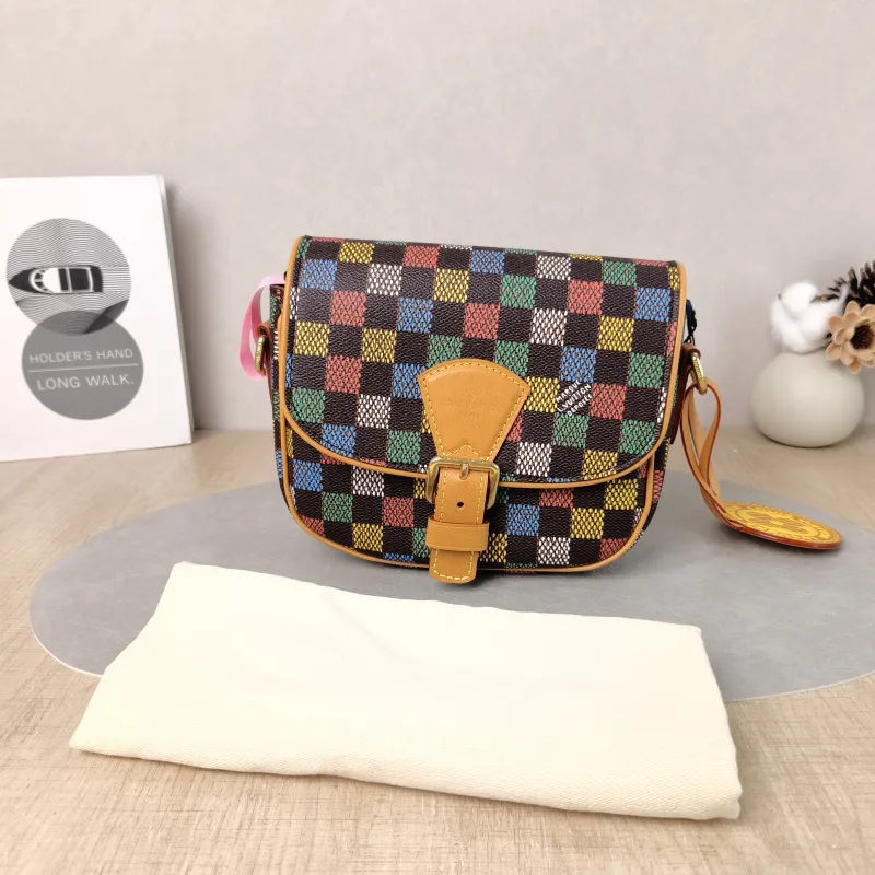 Louis Vuitton Crossbody Bag MONTSOURIS Messenger Bag Brown PVC Small 20 × 7 × 17 cm — cover view 4 of 6