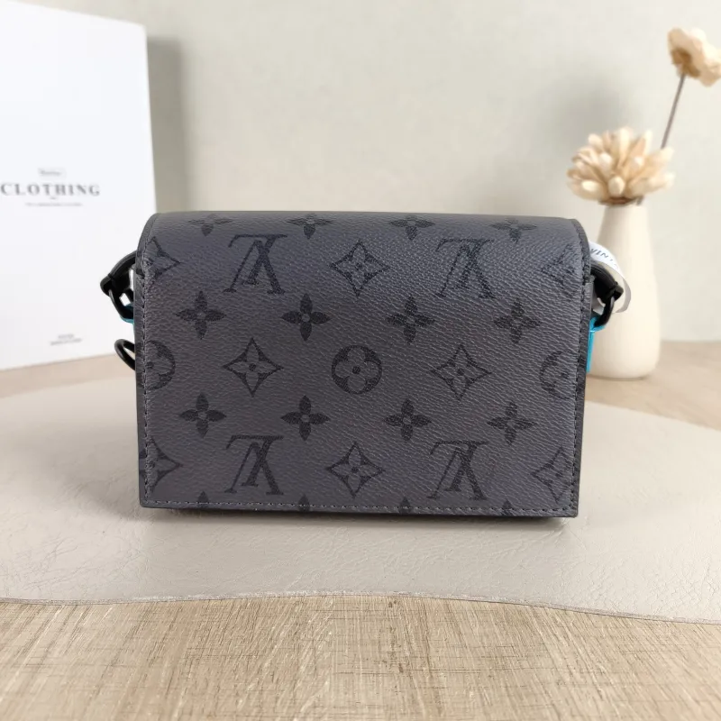 Louis Vuitton Crossbody Bag Steamer Box Grey · Blue PVC · Calfskin Mini 18 × 6.5 × 11 cm — cover view 4 of 5