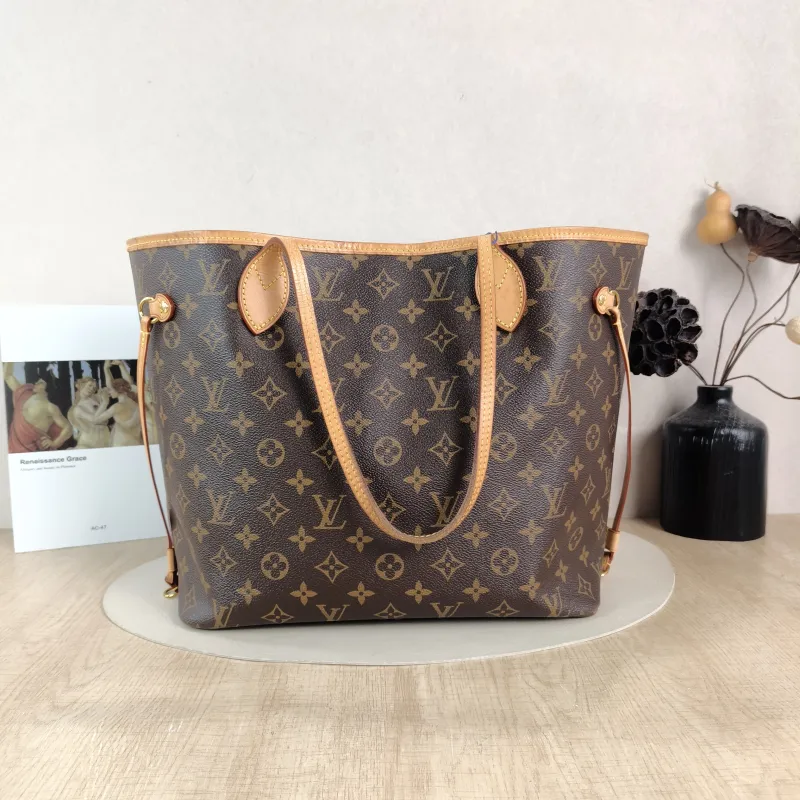 Louis Vuitton Shoulder Bag Neverfull Monogram PVC Medium 31 × 14 × 28 cm — cover view 4 of 5