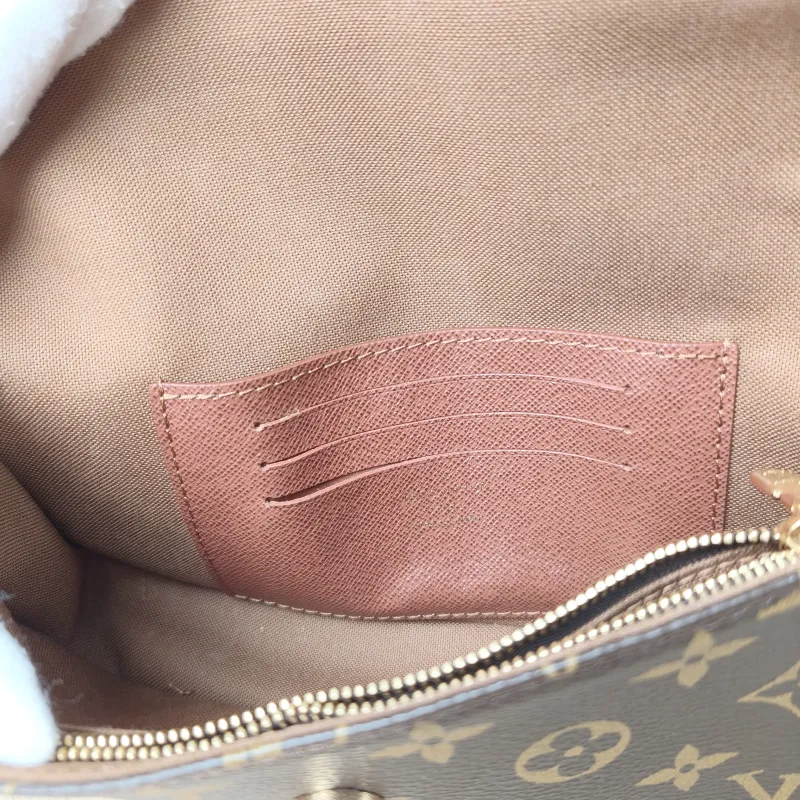 Louis Vuitton Crossbody Bag IVY Monogram PVC Small 23.5 × 4.3 × 12 cm — detail view 4 of 11