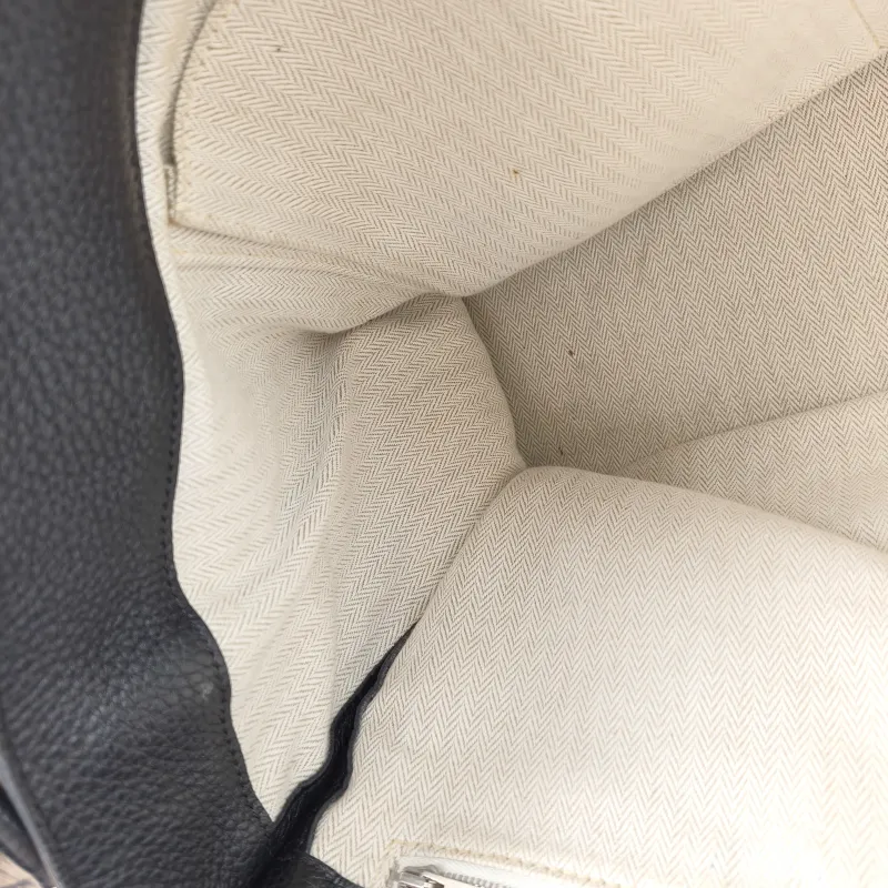 Hermès Shoulder Bag Alfred Messenger Bag Shoulder Bag Black TC Calfskin One Size 35 × 13 × 25 cm P — detail view 2 of 13