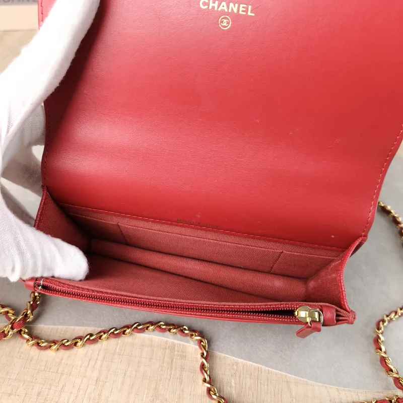 Chanel Crossbody Bag CF woc Crossbody Bag Red Grained Calfskin One Size 17 × 3 × 10 cm — detail view 5 of 11